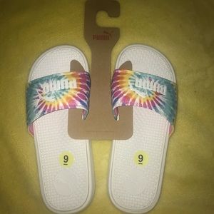Puma Slides Tie Dye Size 9 Women’s